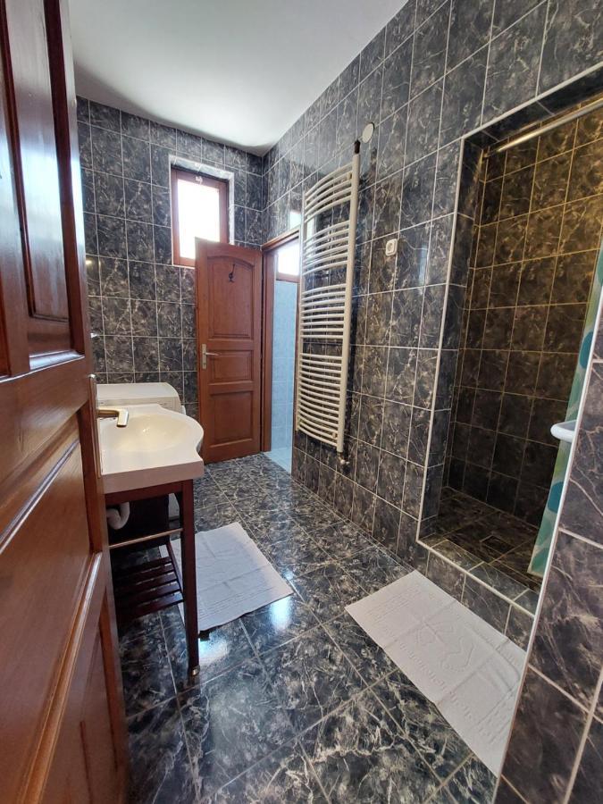 Csaladbarat Vendeglak Szegedi Maganszallashely 9 Fo Reszere, Nagycsaladok Es Barati Tarsasagok Reszere Exterior photo